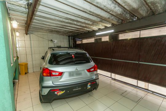 Garagem de casa à venda com 4 quartos, 78m² em Vila Socorro, São Paulo