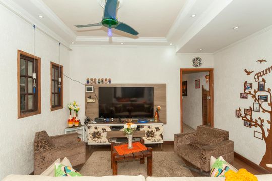 Casa à venda com 4 quartos, 78m² em Vila Socorro, São Paulo