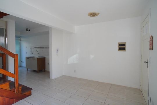 Sala de casa de condomínio à venda com 3 quartos, 72m² em Sarandi, Porto Alegre
