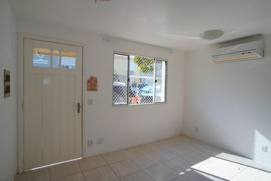 Casa de Condomínio à venda com 3 quartos, 72m² em Sarandi, Porto Alegre