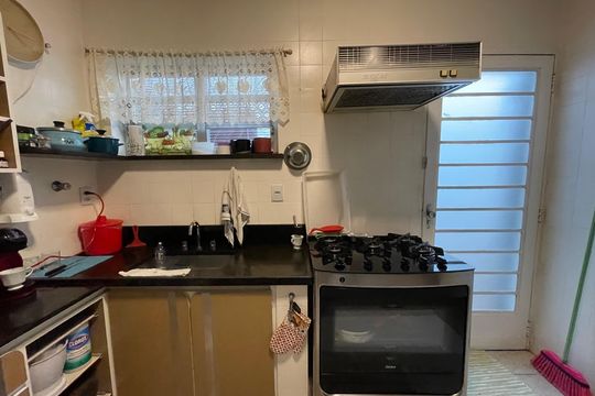 Cozinha de casa à venda com 3 quartos, 165m² em Parque Continental, São Paulo