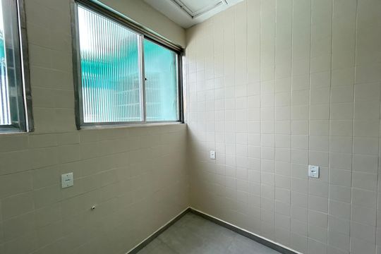 Cozinha de apartamento para alugar com 2 quartos, 60m² em Bento Ribeiro, Rio de Janeiro