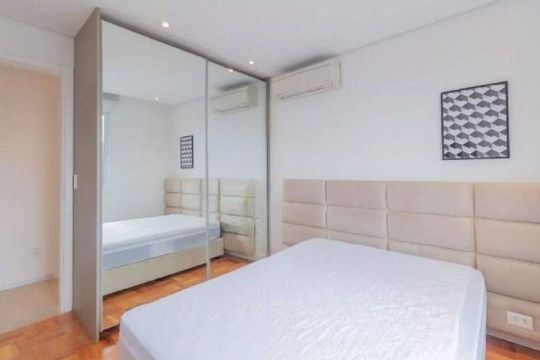 Quarto  de apartamento à venda com 2 quartos, 77m² em Jardim Paulista, São Paulo