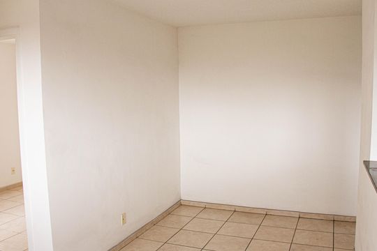 Sala de apartamento para alugar com 2 quartos, 40m² em Campo Grande, Rio de Janeiro