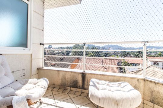 Varanda Suíte master de casa de condomínio à venda com 5 quartos, 620m² em Residencial Quatro (alphaville), Santana de Parnaíba