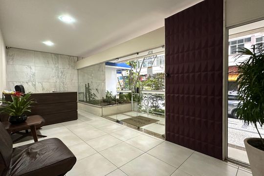 Área comum de apartamento à venda com 4 quartos, 190m² em Leme, Rio de Janeiro