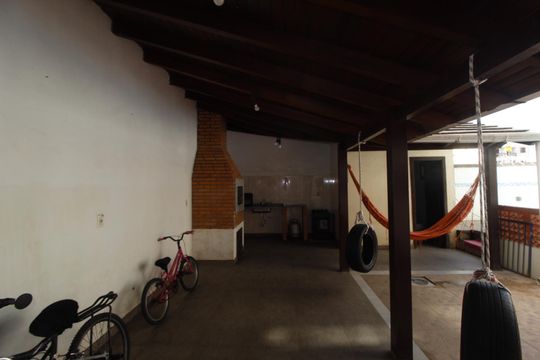 Área comum - Churrasqueira de casa à venda com 4 quartos, 450m² em Centro, Canoas