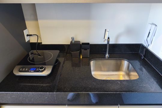 Cozinha de kitnet/studio para alugar com 1 quarto, 16m² em Vila Mariana, São Paulo