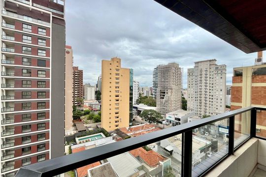 Vista da Sacada de apartamento à venda com 1 quarto, 60m² em Cambuí, Campinas