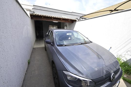 Casa para alugar com 2 quartos, 82m² em Jardim Marques de Abreu, Goiânia