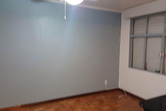 Quarto de apartamento à venda com 2 quartos, 70m² em Jardim São Pedro, Porto Alegre