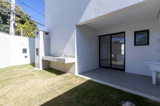 Área comum - Churrasqueira de casa à venda com 3 quartos, 210m² em Planalto, Belo Horizonte