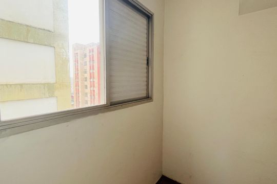 Quarto de Serviço de apartamento à venda com 3 quartos, 123m² em Conceicao, Campinas