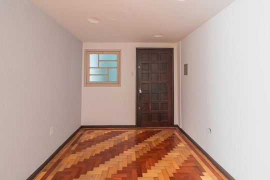 Sala de apartamento à venda com 3 quartos, 110m² em Cidade Baixa, Porto Alegre