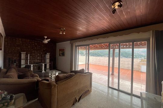 Apartamento à venda com 3 quartos, 377m² em Tanque, Rio de Janeiro