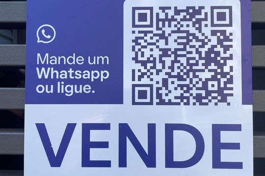 Placa GHWC-254 de apartamento à venda com 1 quarto, 31m² em Vila Granada, São Paulo