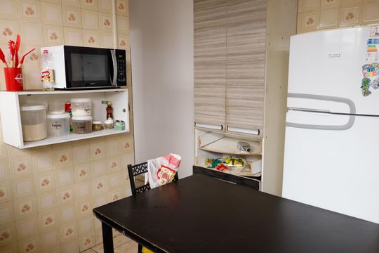 Cozinha de casa à venda com 2 quartos, 137m² em Vila Yolanda, Osasco