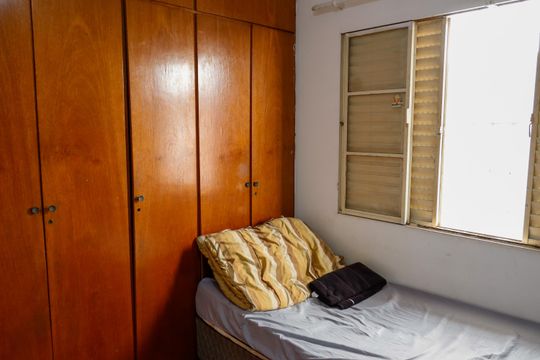 Quarto 2 de casa à venda com 2 quartos, 137m² em Vila Yolanda, Osasco