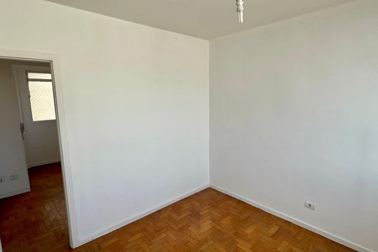 Quarto de apartamento à venda com 1 quarto, 31m² em Pinheiros, São Paulo