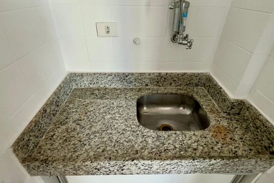 Cozinha de apartamento à venda com 1 quarto, 31m² em Pinheiros, São Paulo