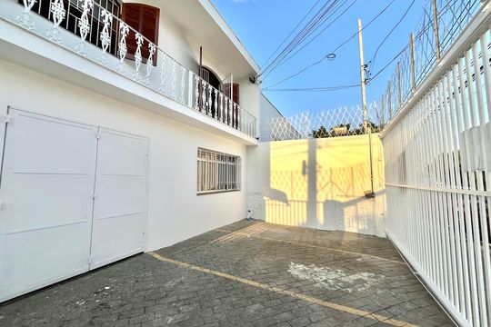 Garagem de casa para alugar com 4 quartos, 287m² em Cidade Vargas, São Paulo