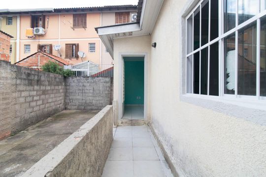 Área Externa de casa para alugar com 1 quarto, 63m² em Cavalhada, Porto Alegre