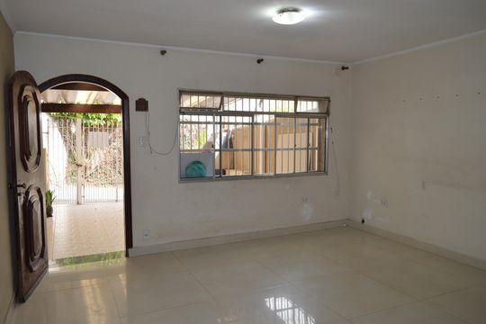 Casa à venda com 2 quartos, 106m² em Vila São José, São Paulo