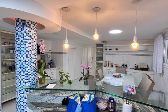 Cozinha de casa de condomínio à venda com 5 quartos, 366m² em Recreio dos Bandeirantes, Rio de Janeiro