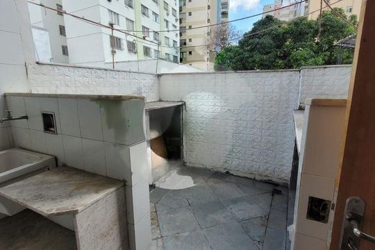 Casa à venda com 5 quartos, 217m² em Icaraí, Niterói