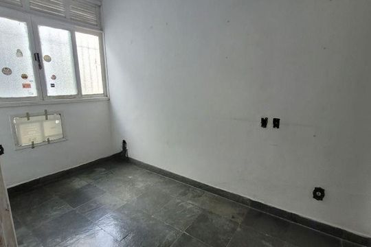 Casa à venda com 5 quartos, 217m² em Icaraí, Niterói