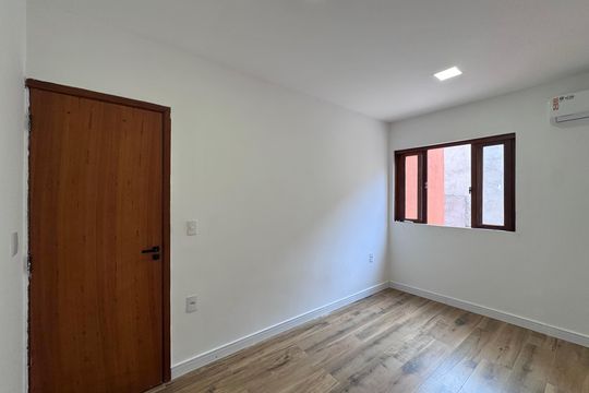 Quarto 2 de casa para alugar com 4 quartos, 150m² em Vargem Grande, Rio de Janeiro