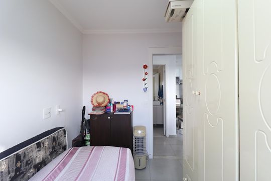 Quarto de apartamento para alugar com 2 quartos, 43m² em Vila Guilherme, São Paulo