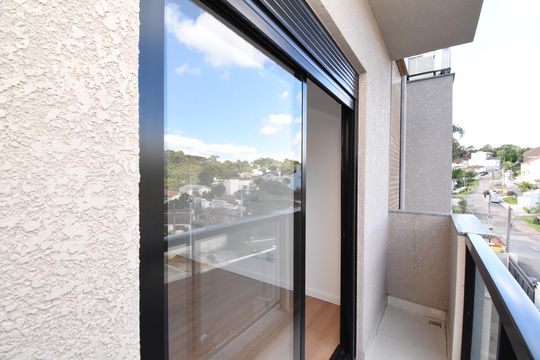 Sacada da Suíte 1 de casa para alugar com 3 quartos, 127m² em Vista Alegre, Curitiba