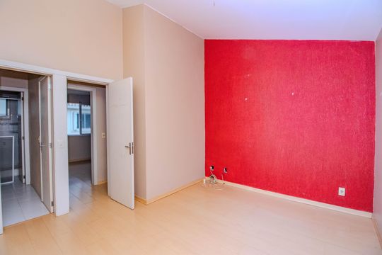 Suíte 1 de casa de condomínio para alugar com 3 quartos, 77m² em Humaitá, Porto Alegre