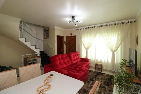 Sala de casa de condomínio à venda com 2 quartos, 123m² em Vila Santa Clara, São Paulo
