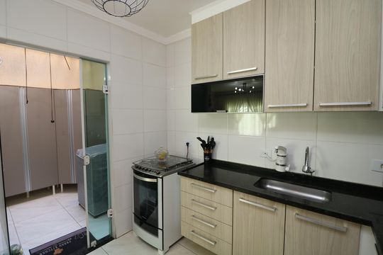 Cozinha de casa de condomínio à venda com 2 quartos, 123m² em Vila Santa Clara, São Paulo