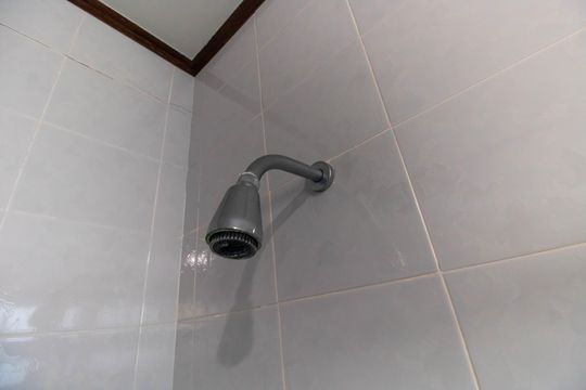 Banheiro Social de casa de condomínio à venda com 4 quartos, 336m² em Itaipu, Niterói