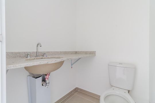 Banheiro de kitnet/studio à venda com 1 quarto, 24m² em Jardim Paulista, São Paulo