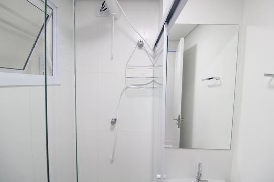Banheiro Social de kitnet/studio à venda com 1 quarto, 25m² em Jardim São Paulo, São Paulo