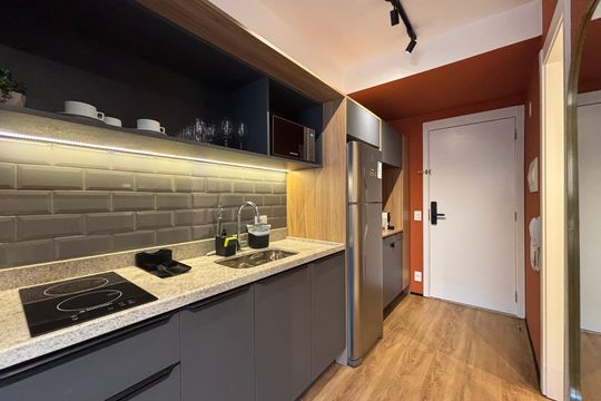 Studio de kitnet/studio à venda com 1 quarto, 30m² em Indianópolis, São Paulo