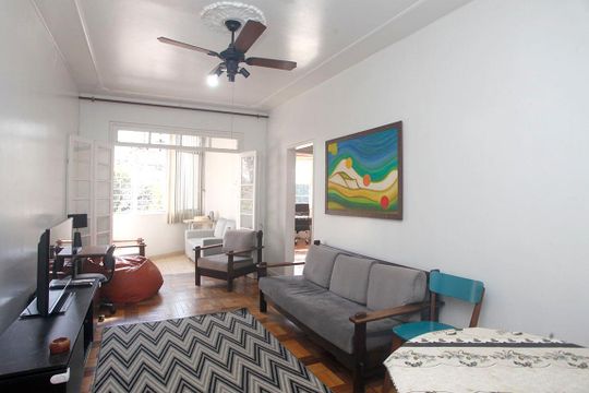 Apartamento à venda com 2 quartos, 77m² em Santana, Porto Alegre