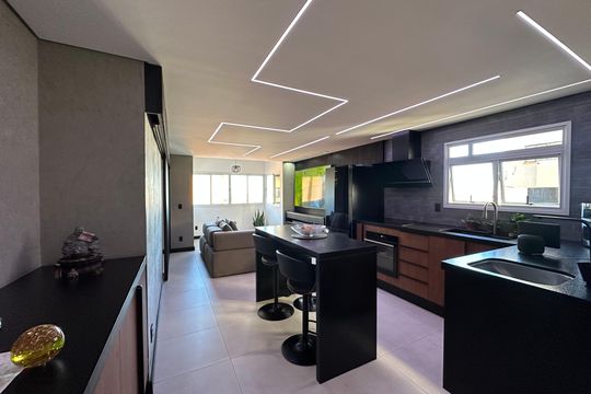 Sala de apartamento à venda com 2 quartos, 118m² em Alphaville Industrial, Barueri