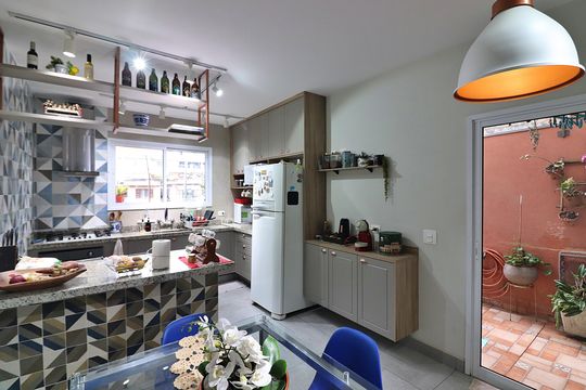 Cozinha de casa à venda com 3 quartos, 230m² em Vila Rosa, São Bernardo do Campo