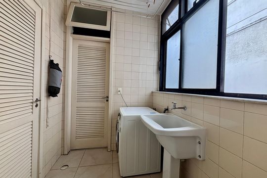 Área de serviço de apartamento à venda com 4 quartos, 311m² em Lagoa, Rio de Janeiro