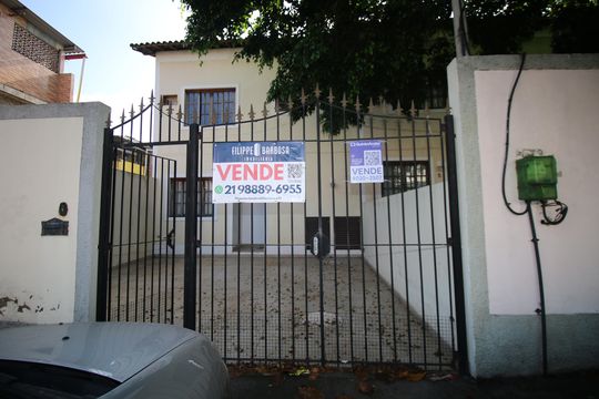 Fachada da casa de casa à venda com 3 quartos, 93m² em Penha Circular, Rio de Janeiro