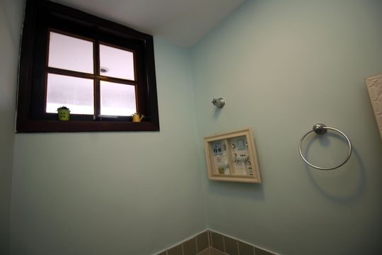 Banheiro 2 de casa à venda com 3 quartos, 93m² em Penha Circular, Rio de Janeiro