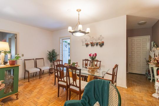 Sala de apartamento à venda com 3 quartos, 127m² em Jardim Botânico, Porto Alegre