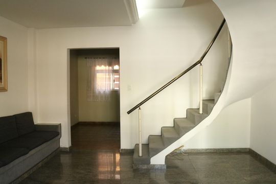 Casa para alugar com 3 quartos, 130m² em Bom Retiro, São Paulo