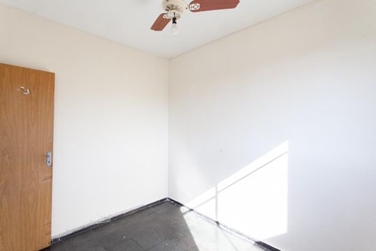 Quarto 2 de apartamento à venda com 2 quartos, 90m² em Vista Alegre, Belo Horizonte