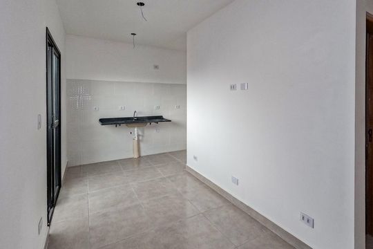 Sala/Cozinha de kitnet/studio à venda com 2 quartos, 43m² em Jardim Maristela, São Paulo